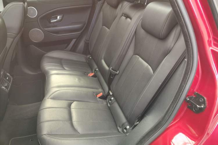 Used Land Rover Range Rover Evoque 2017 2.0T SE PLUS Smart Enjoyment Edition
