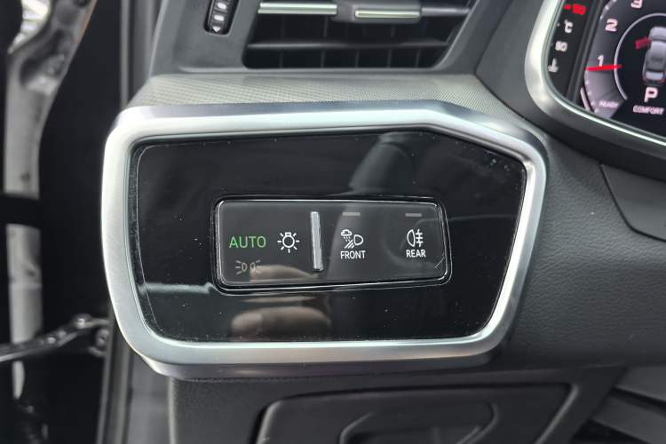 Used Audi A6L 2023 Revised 40 TFSI Luxury Prestige Edition
