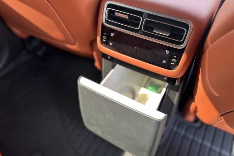 Used Li Auto L7 2024 Max
