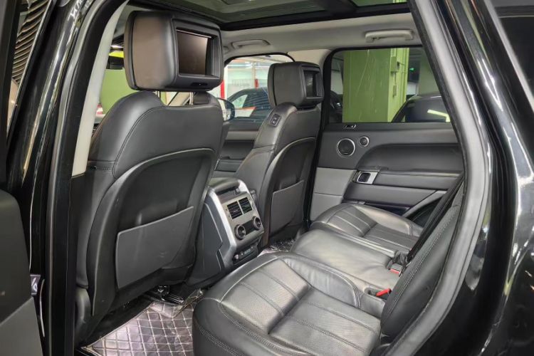 Used Land Rover Range Rover Sport 2021 3.0 L6 YAO Black Edition