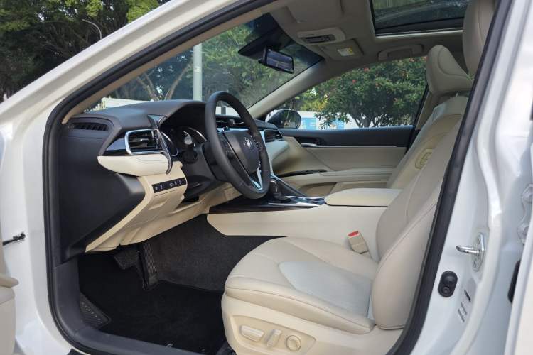 Used Toyota Camry 2019 Revised Version 2.5G Luxury Edition