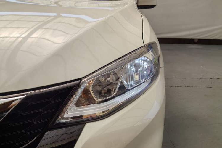 Used Nissan Tiida 2019 1.6L CVT Cool Edition China VI Standard
