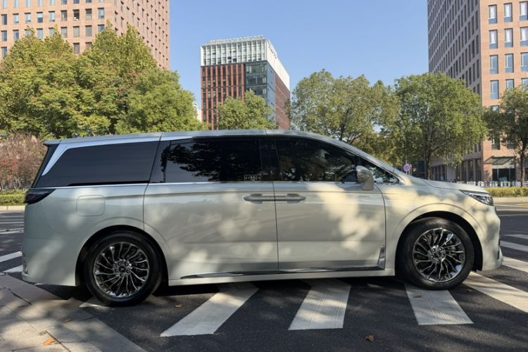 Used VOYAH Dream 2022 Low-Carbon Edition Dream+ Smart Enjoyment Package
