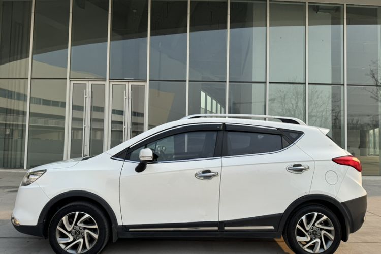 Used  Refine S3 2016 1.5L CVT Luxury Smart Version