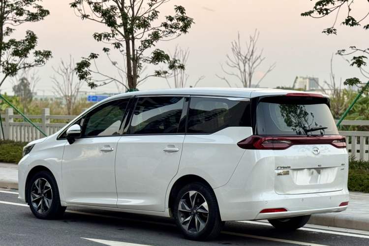 Used GAC Trumpchi M6 2021 270T DCT Elite Edition (7-seater)
