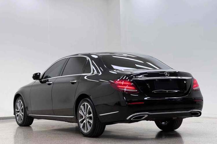 Used Mercedes-Benz E-Class 2019 Facelifted E 300 L Stylish Version
