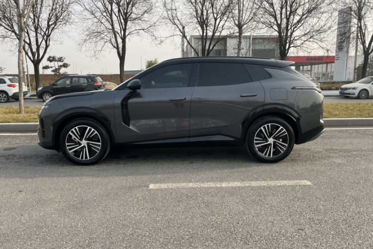 Used Lynk & Co 08 EM-P 2023 245km Ultra-Long Range Halo
