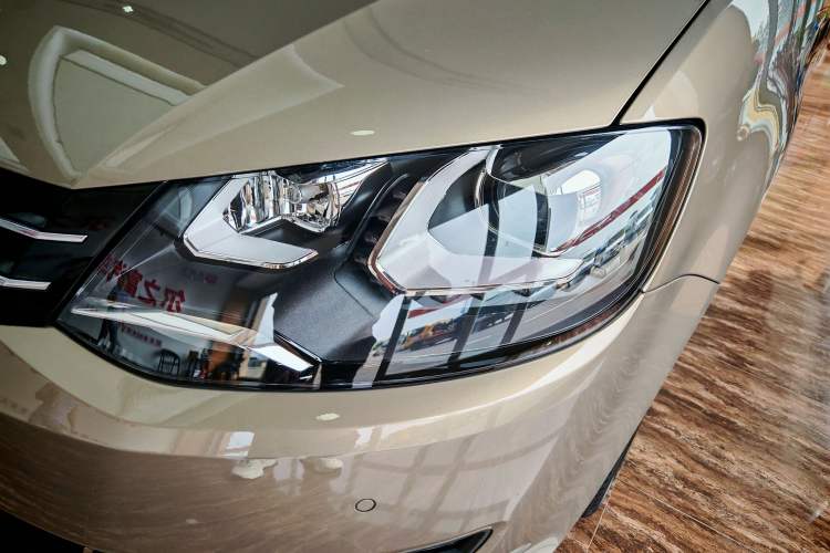 Used Volkswagen Sharan 2018 380TSI Comfort Edition 7-Seater
