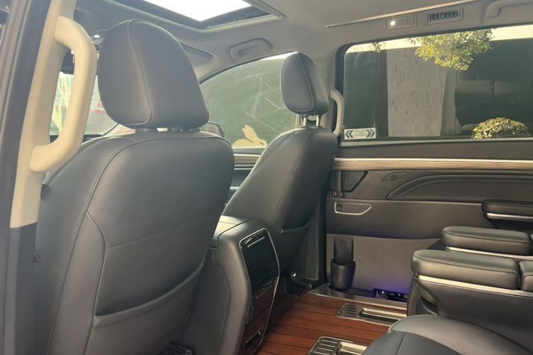 Used GAC Trumpchi M8 2023 Lingxiu Series 390T Prestige Edition
