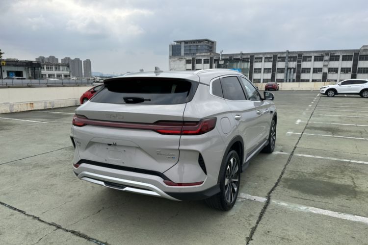 Used BYD Song PLUS New Energy 2025 DM-i Smart Drive 112KM Prestige Model
