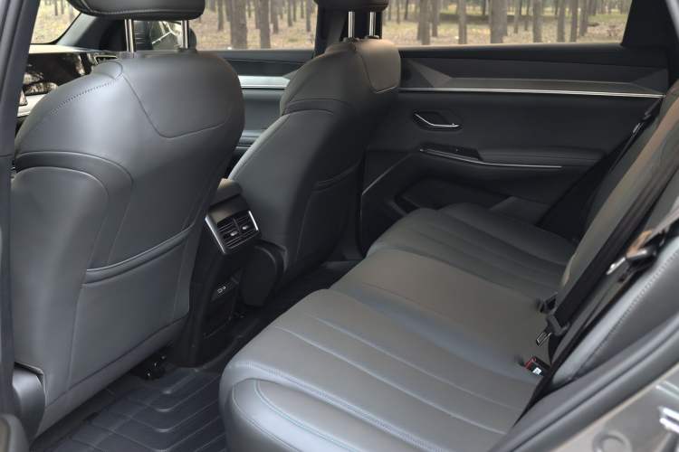 Used BYD Song Pro New Energy 2025 2nd Generation Intelligent Driving Version DM-i 75KM Leading Edition