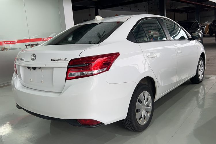 Used Toyota YARiS L 2017 1.5E CVT Dynamic Edition
