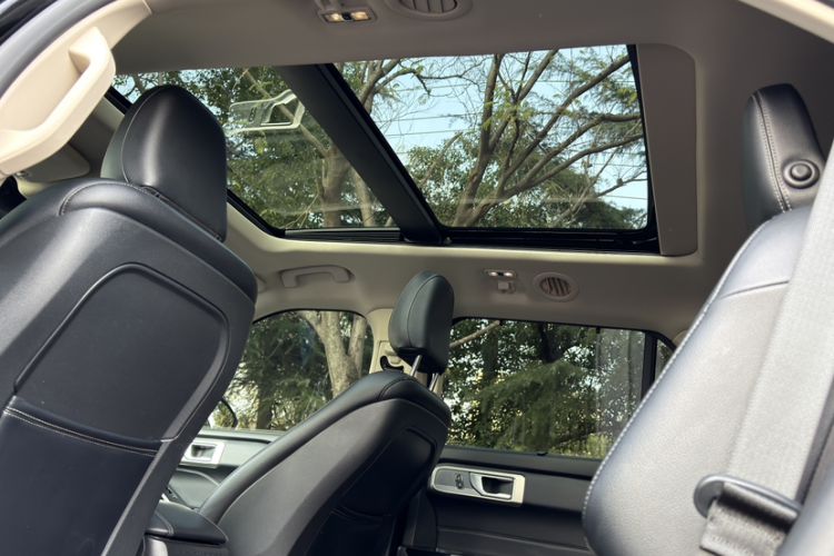 Used Ford Explorer 2020 EcoBoost 285 4x4 Titanium Edition 6 Seats
