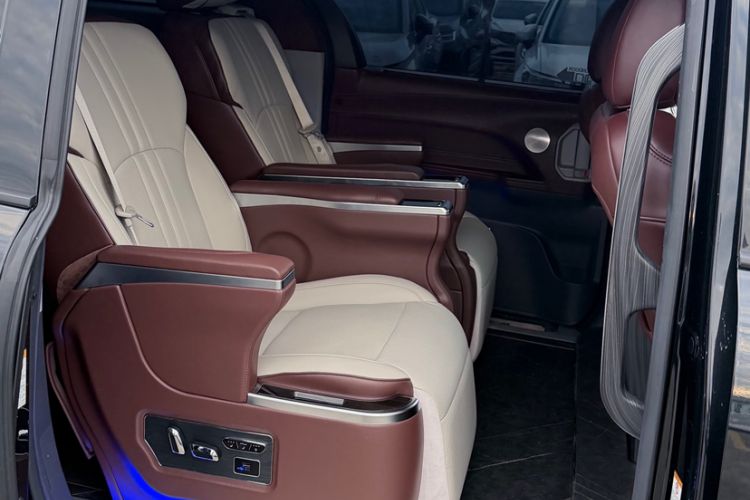 Used Toyota Sienna 2021 2.5L Hybrid Comfort Edition