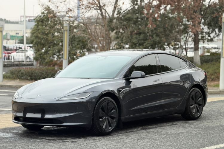 Used Tesla Model 3 2023 Rear-Wheel-Drive Version