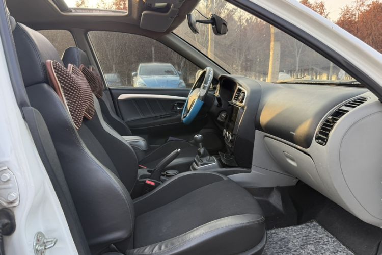 Used Soueast V3 Lingyue 2015 1.5L Manual Style Edition
