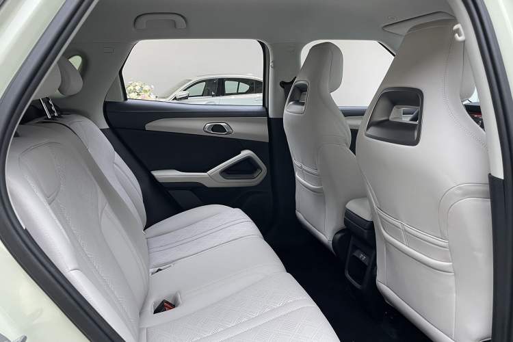 Used BYD Yuan UP 2024 401 km Active Version
