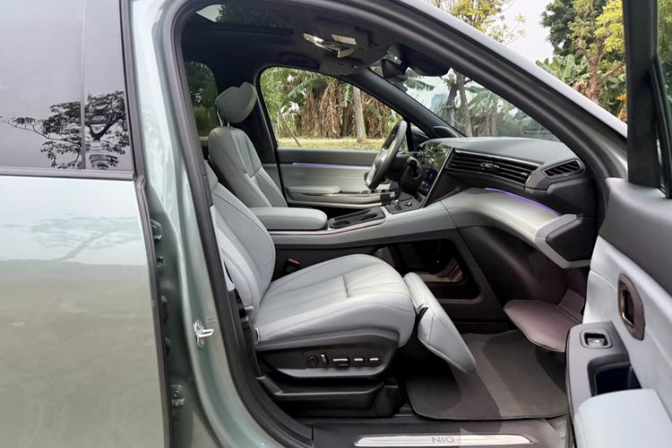 Used Nio ES8 2020 450 km Signature Edition 7-Seater Version
