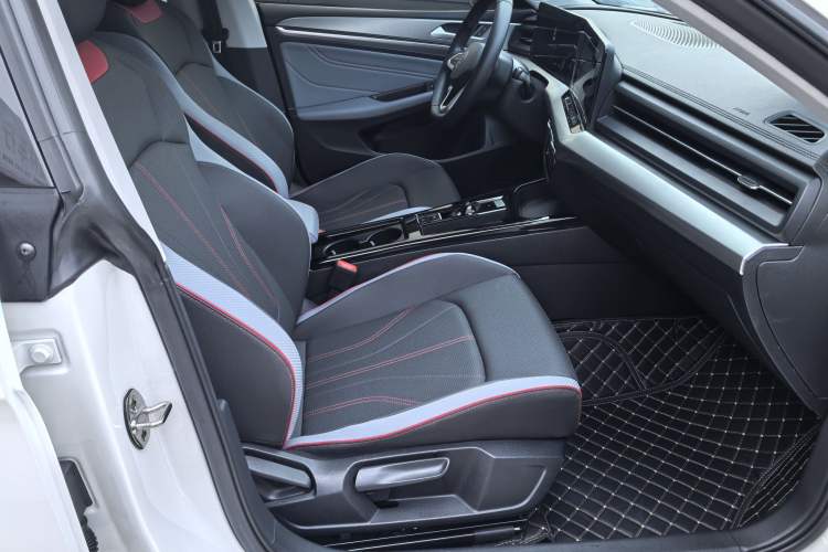 Used Volkswagen Lamando 2022 Lingdu L 280TSI DSG Spicy Edition
