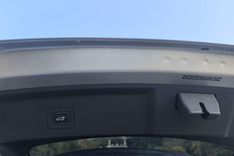 Used AION Y 2023 Plus 510 Smart Edition