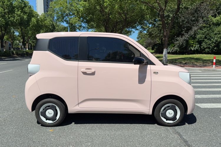 Used Wuling Hongguang MINIEV 2024 3rd Generation 215km Youth Edition
