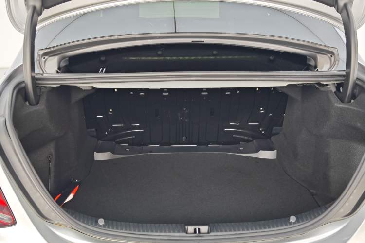 Used Mercedes-Benz C-Class 2019 Restyled C 260 L Sport Edition
