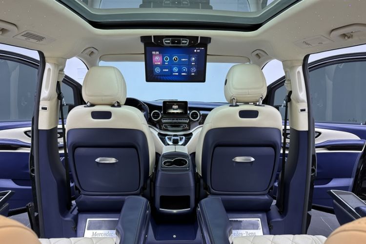 Used Mercedes-Benz V-Class 2018 V 260 Avantgarde Edition China V