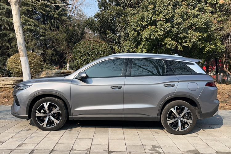 Used BYD Song Pro New Energy 2025 Second-Generation DM-i 115KM Excellence Version
