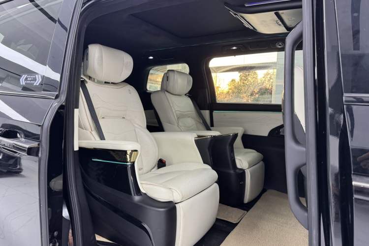 Used GAC Trumpchi M8 2023 Zongshi Series 400T Flagship Edition
