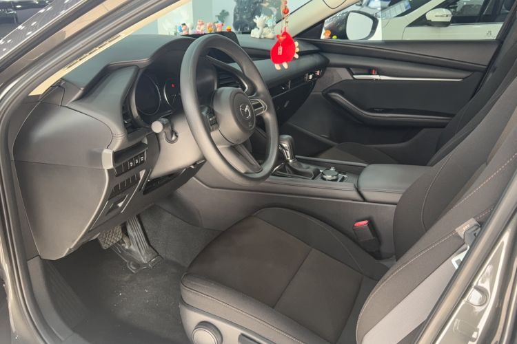 Used Mazda Mazda 3 Axela 2021 2.0L Automatic Zhiqing Edition
