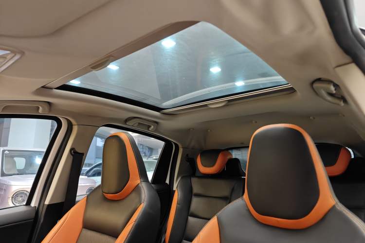 TDK.VehicleDetails.img