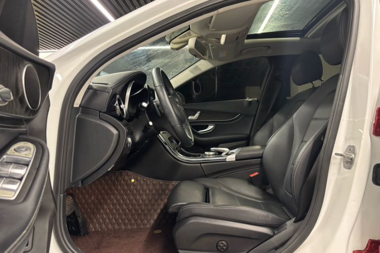 Used Mercedes-Benz C-Class 2018 C 180 L Fashion Edition Sport Version
