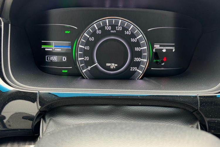 Used Honda Elysion 2019 2.0L Hybrid Luxury Edition
