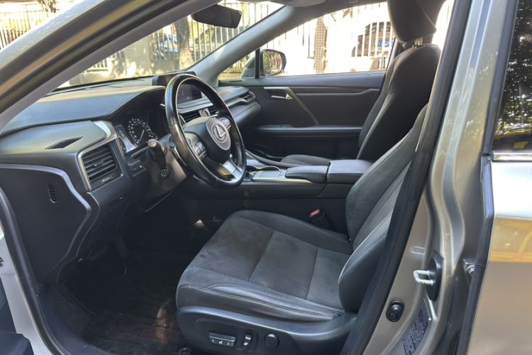 Used Lexus RX 2020 Revised Version 300 Two-Wheel Drive Elite Edition
