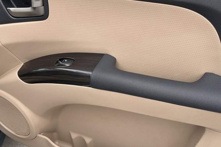 Used Kia Sportage 2013 2.0L Automatic Two-Wheel Drive GL Trim
