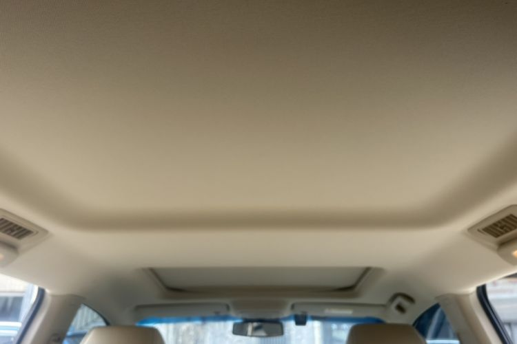 Used Buick GL8 2023 Land Executive Class 652T Luxury Model
