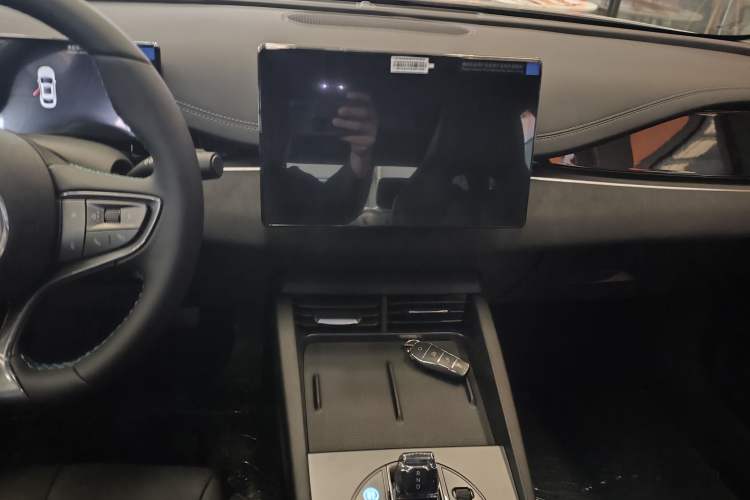 Used BYD Seal 06 New Energy 2025 DM-i Smart Drive 80KM Luxury Model
