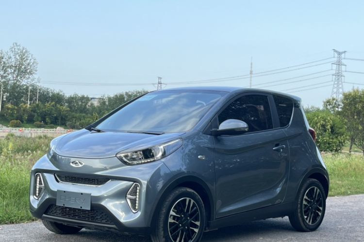 Used Chery Little Ant 2023 301km True Love Plus Version Lithium Iron Phosphate
