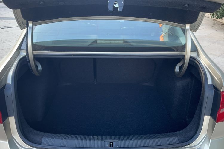 Used Volkswagen Bora 2016 1.6L Automatic Comfort Model
