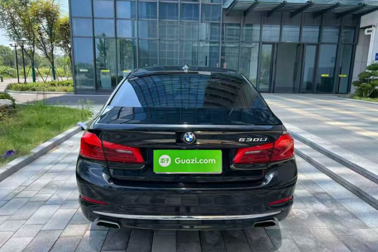 Used BMW 5 Series 2018 525Li Luxury Package
