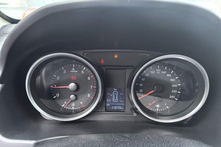 Used Haval H6 2015 Revised Version Sport Edition 1.5T Manual Transmission Two-Wheel Drive Elite Grade
