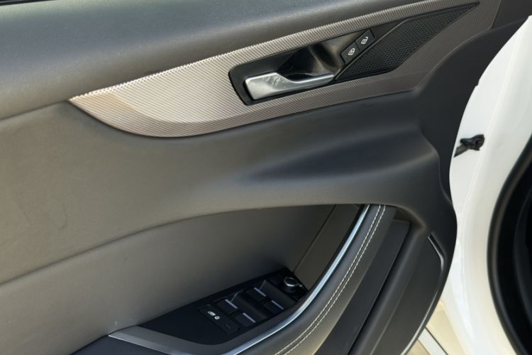 Used Jaguar XEL 2021 2.0T 250 PS R-DYNAMIC S Advanced Sport Edition
