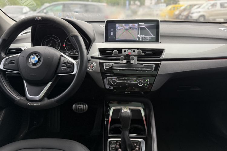 Used BMW X1 2018 sDrive20Li Leading Model
