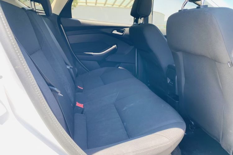 Used Ford Focus 2015 Hatchback 1.6L Automatic Comfort Model
