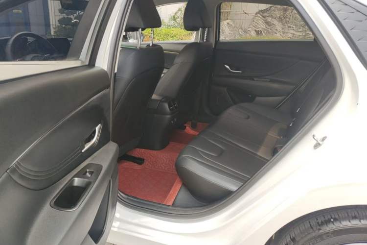 Used Hyundai Elantra 2023 1.5L CVT GLX Elite Edition