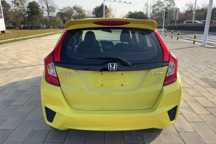 Used Honda Fit 2014 1.5L LX CVT Comfort Model
