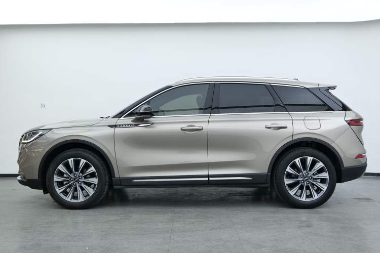 Used Lincoln Corsair 2022 2.0T Two-Wheel Drive Luxury Edition
