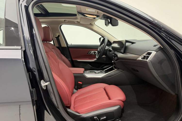 Used BMW i3 2025 eDrive 40 L Midnight Sports Package