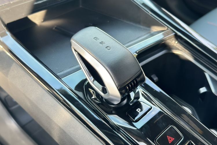 Used Geely Auto Emgrand X7 Sport 2024 1.5TD Prestige Edition