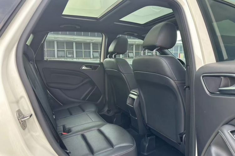 Used Mercedes-Benz B-Class 2019 B 200 Sport Edition
